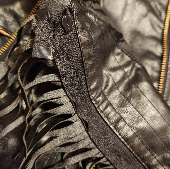 Steve Madden Faux Leather Cropped Jacket - Picture 10 of 10